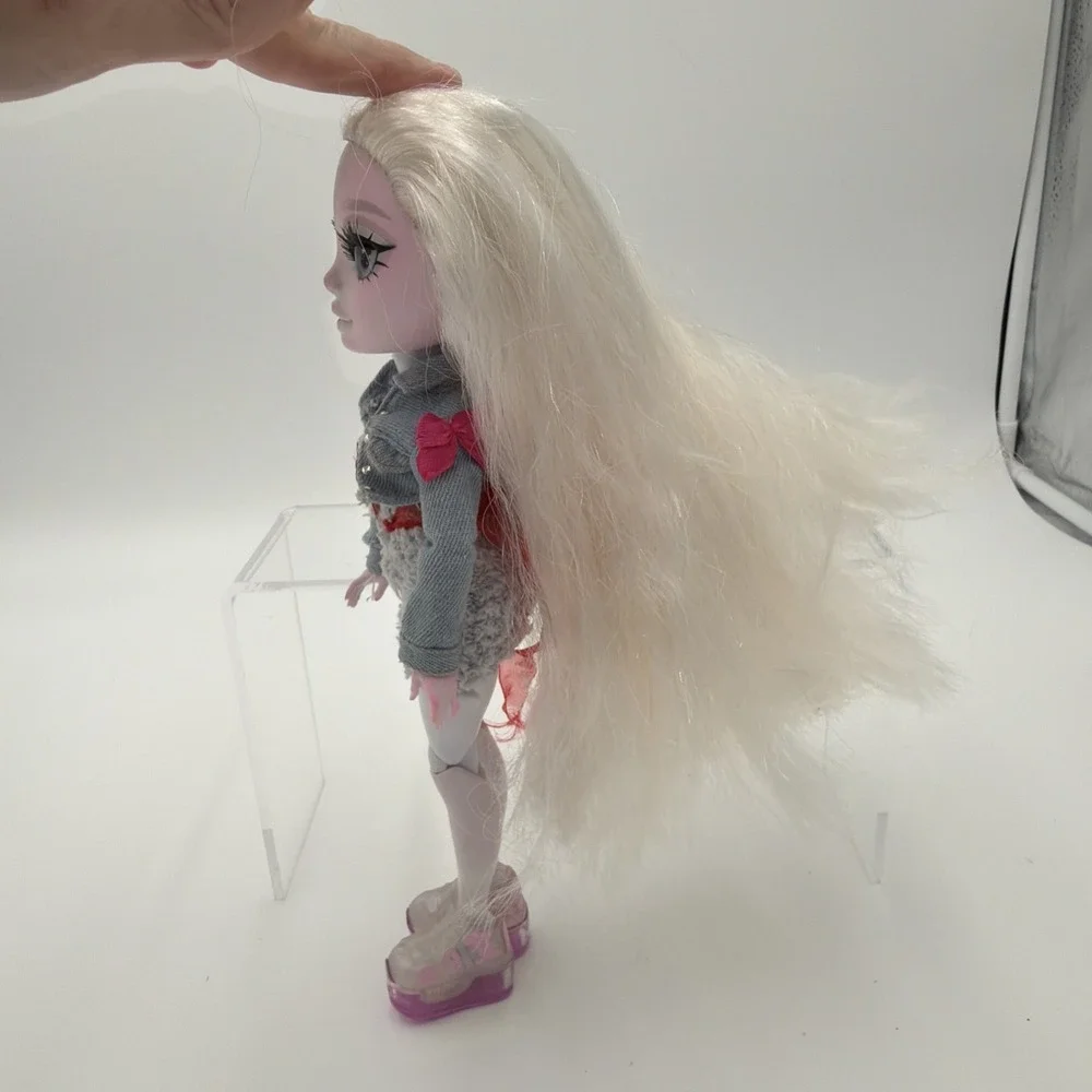 MGA Rainbow‎ High Natasha Doll Series 2 Articulated Nude Mixed Outfit